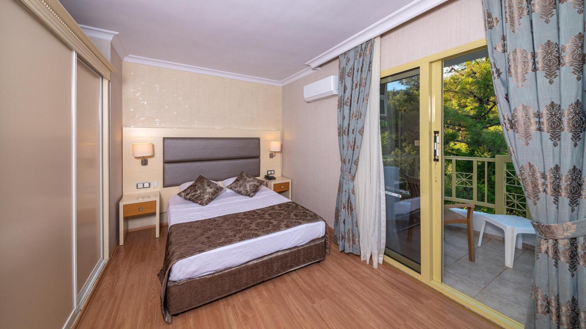 Grand Hotel Faros Мармарис Экстерьер фото